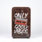 کاخن جهمانی طرح Only Good Vibes